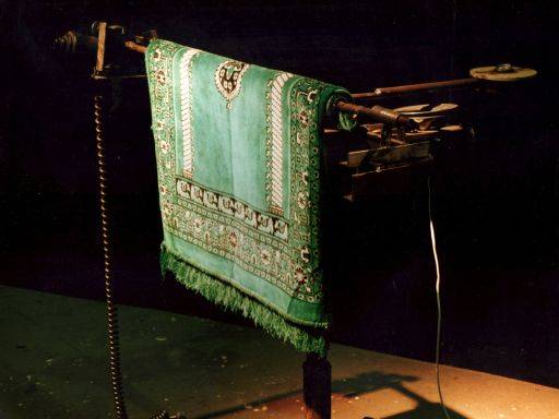 ba_gebetsmasch.jpg (24376 bytes)
