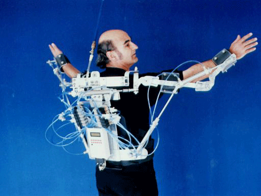 movi_1.gif (97919 bytes)